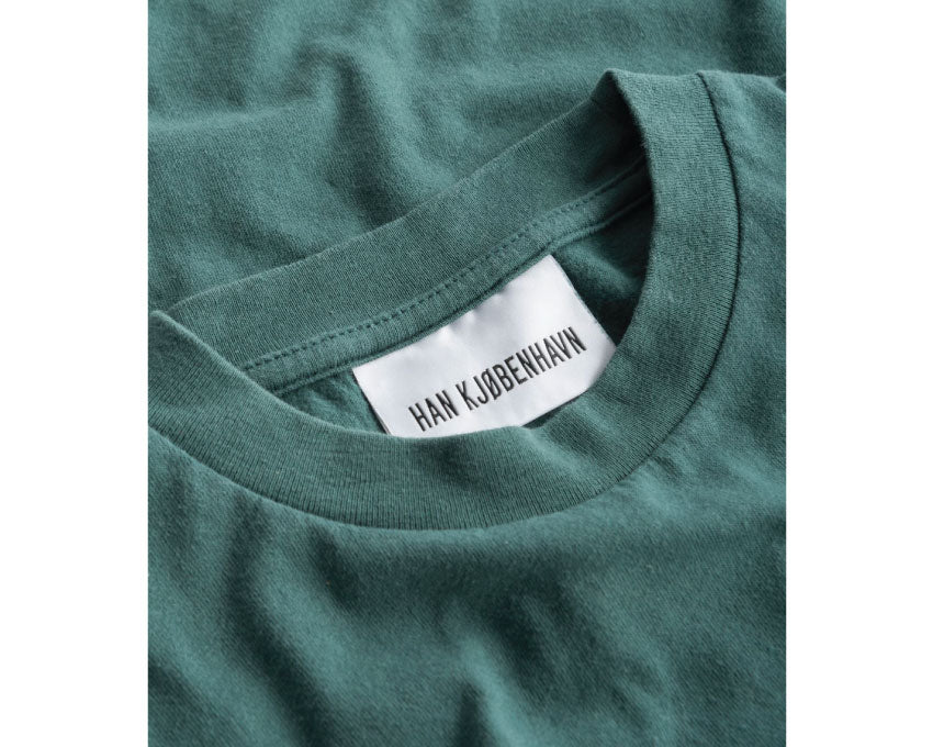 Han Kjobenhavn Artwork Tee Dusty Green M-130655