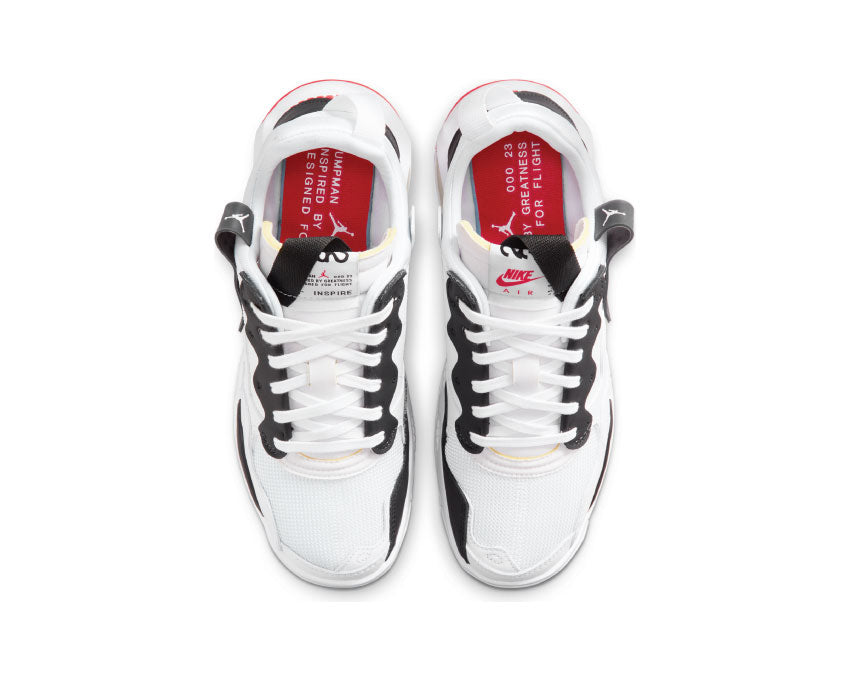 Jordan MA2 White / Black - University Red - LT Smoke Grey CV8122-106