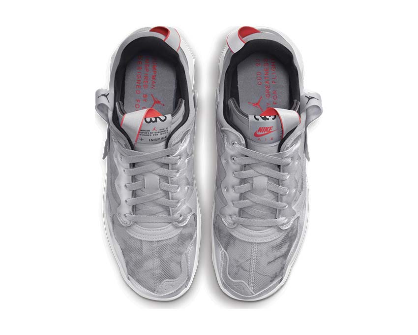 Jordan MA2 Wolf Grey / Black - Metallic Silver CV8122-009