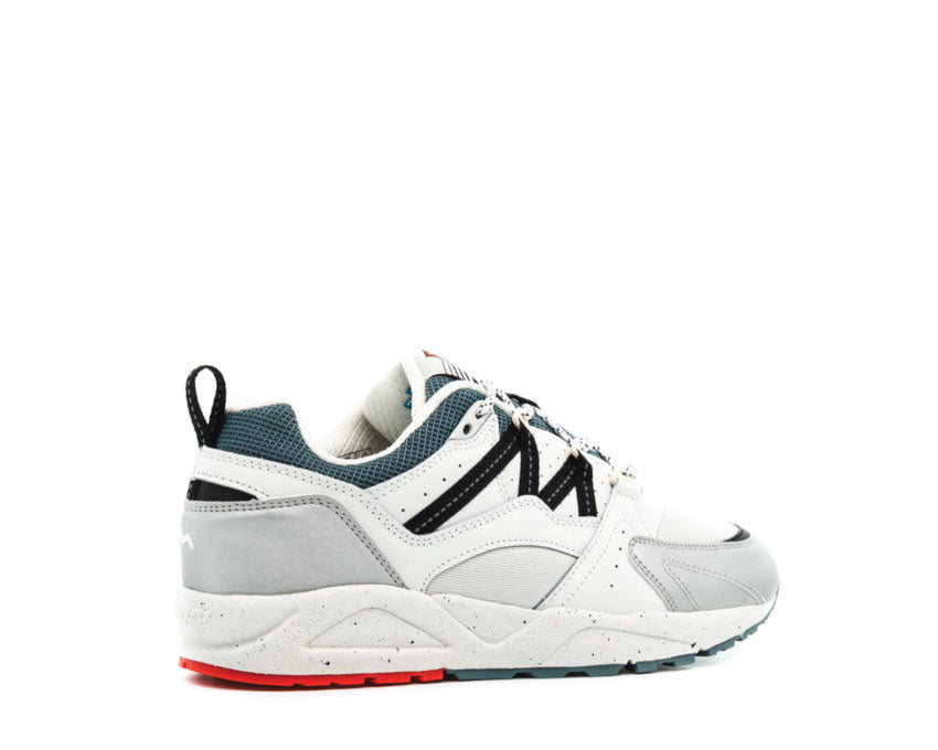 Karhu Fusion 2.0 Silver / Jet Black F804110