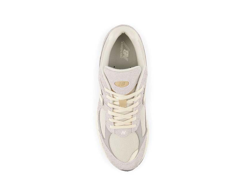 New Balance 2002R Raincloud / Angora / Sweet Caramel M2002RSA
