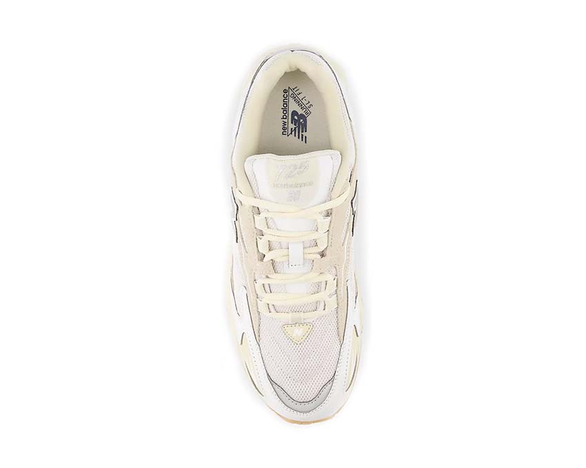 New Balance 725V1 Bone / White / Metallic Silver ML725T