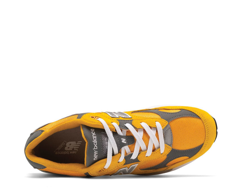 New Balance 992 Gold / Cream M992BB