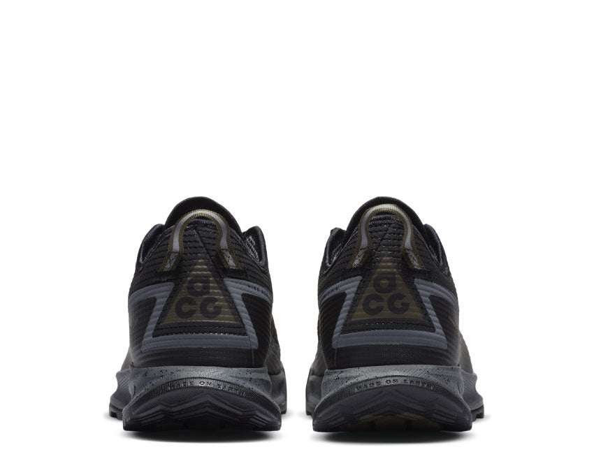 Nike ACG Air Nasu Black / Cargo Khaki CV1779-001