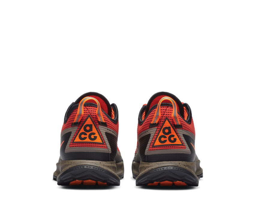 nike acg habanero red