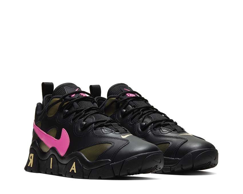Nike Air Barrage Low QS Black / Pink Blast - Infinite Gold CT8454-001