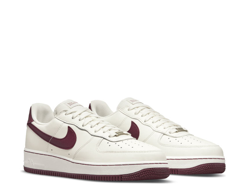 Nike Air Force 1 '07 Craft Sail / Dark Beetroot - Sail - Dark Beetroot DB4455-100