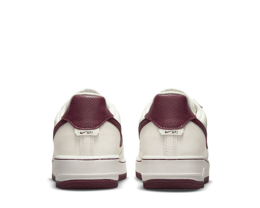 Nike Air Force 1 '07 Craft Sail / Dark Beetroot - Sail - Dark Beetroot DB4455-100