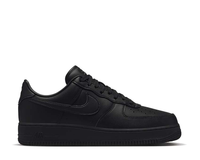 Hier kannst du bei Marken wie Nike '07 Fresh Black / Black - Black DM0211-001