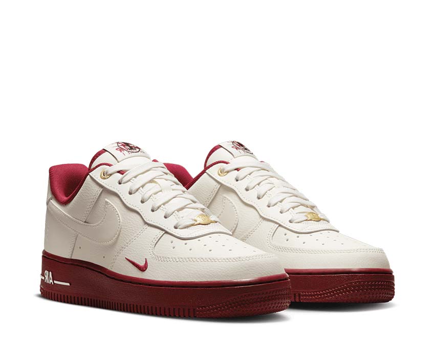 Nike Air Force 1 '07 Sail / Team Red - Metallic Gold - Black DQ7582-100