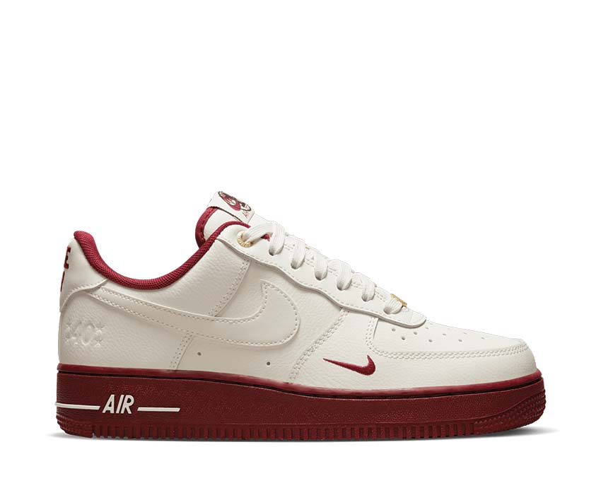 Nike Air Force 1 '07 Sail / Team Red - Metallic Gold - Black DQ7582-100