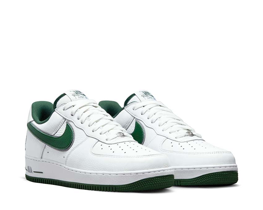 Nike nike space hippie White / Deep Forest - Wolf Grey FB9128-100