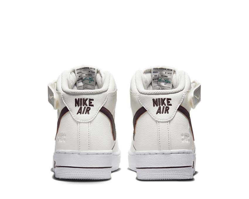 nike air force 1 07 lv8 mid white