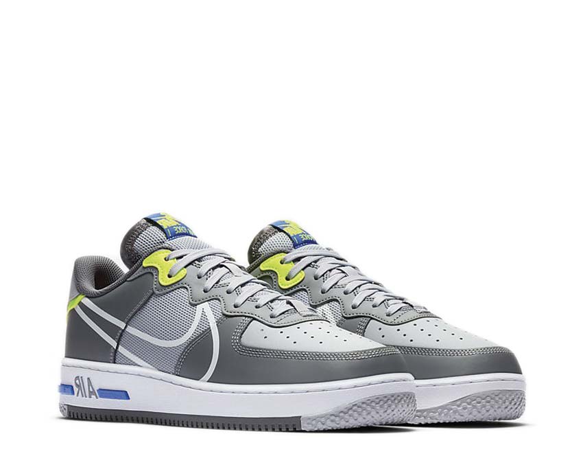 Nike Air Force 1 Wolf Grey / White - Smoke Grey - Dark Grey CD4366-002