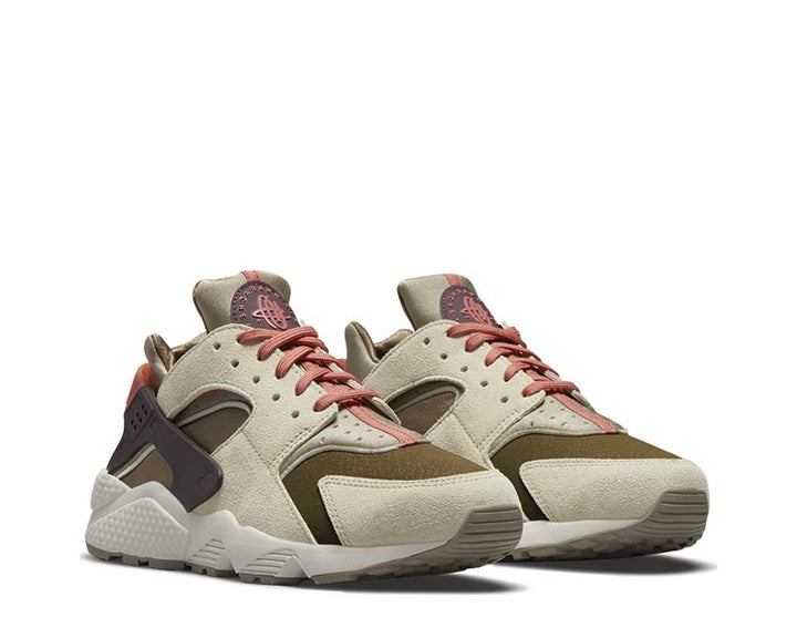 Nike Air Huarache SP Khaki / Madder Root - Burgundy Crush DQ9319-200