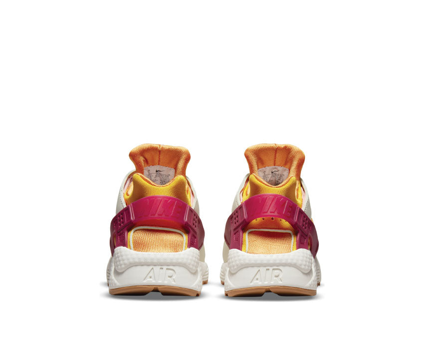 Nike Air Huarache W Sail / Rush Maroon - Sunset - Pink Glaze DO6720-100