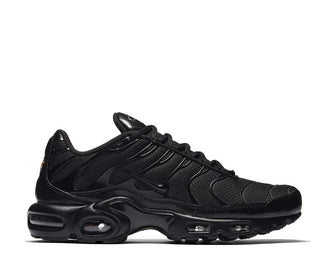 Nike Air Max Plus Black — men's sneaker visible air tube