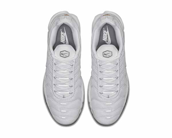 Nike Shox R4 Jr Noir White 604133-139