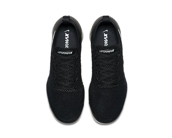 Nike vapormax flyknit 2 triple black best sale