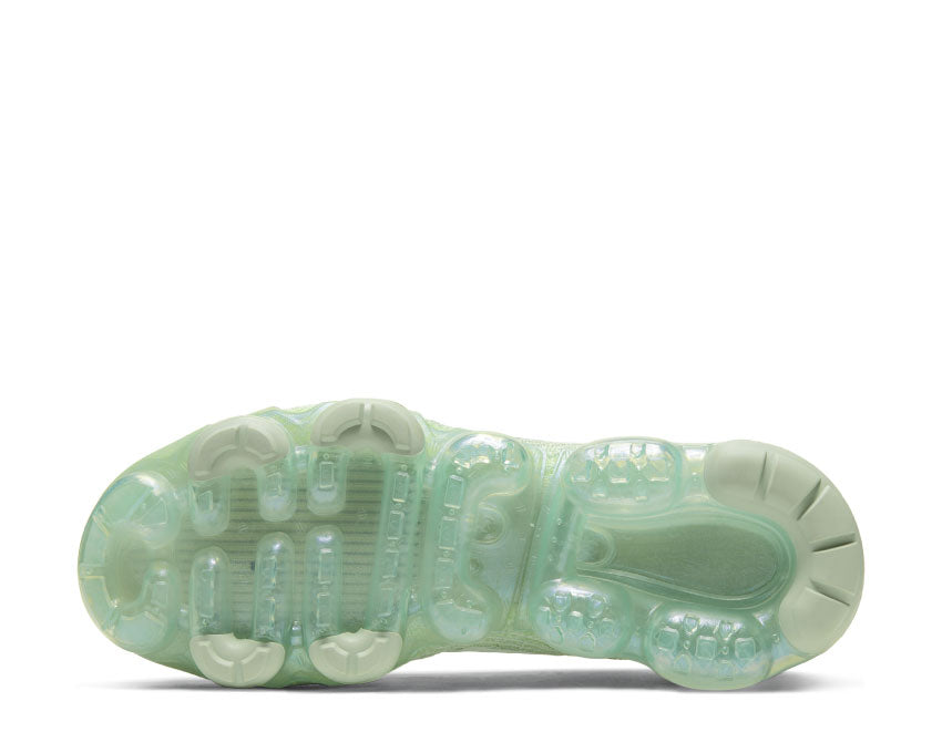 vapormax flyknit pistachio