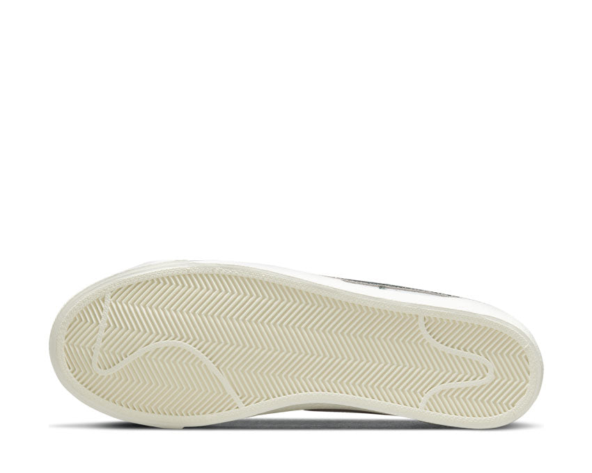Nike Blazer Low '77 White / Black - White - Sail DJ1517-100