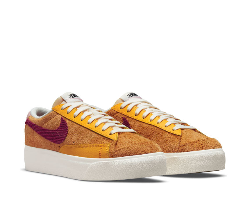 Nike Blazer Low Platform W Sunset / Rush Maroon - University Gold DO6721-700
