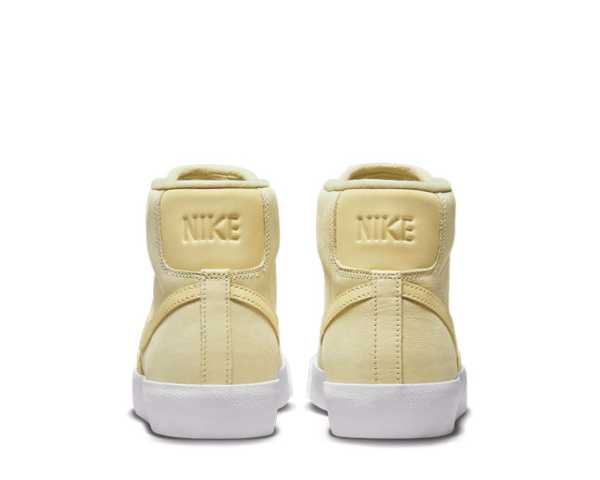 Nike Blazer Mid '77 LX Alabaster / White DQ7572-700
