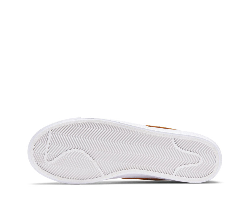 Nike Blazer Mid '77 SE White / White - White - White DA8736-101