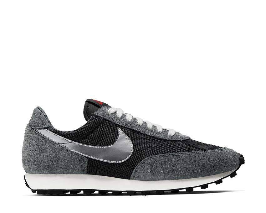 Nike Daybreak SP Black / Metallic Silver - Dark Grey BV7725-002