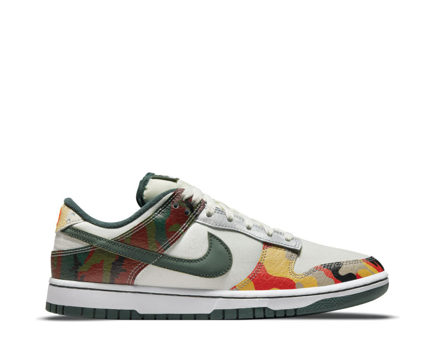 Nike Dunk Low SE Sail / Vintage Green - Total Orange - White DH0957-100