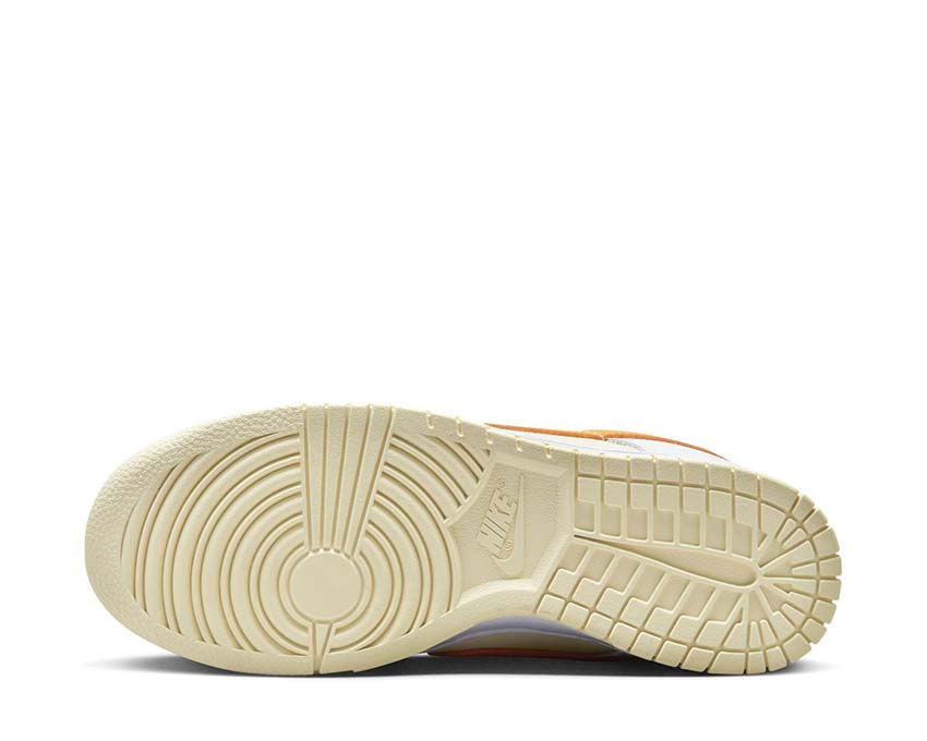 Nike sacai × Nike LDV Waffle Triple White 28.5cm Nike Quest 5 Zapatillas de running para asfalto Mujer Marrón FJ4742-100