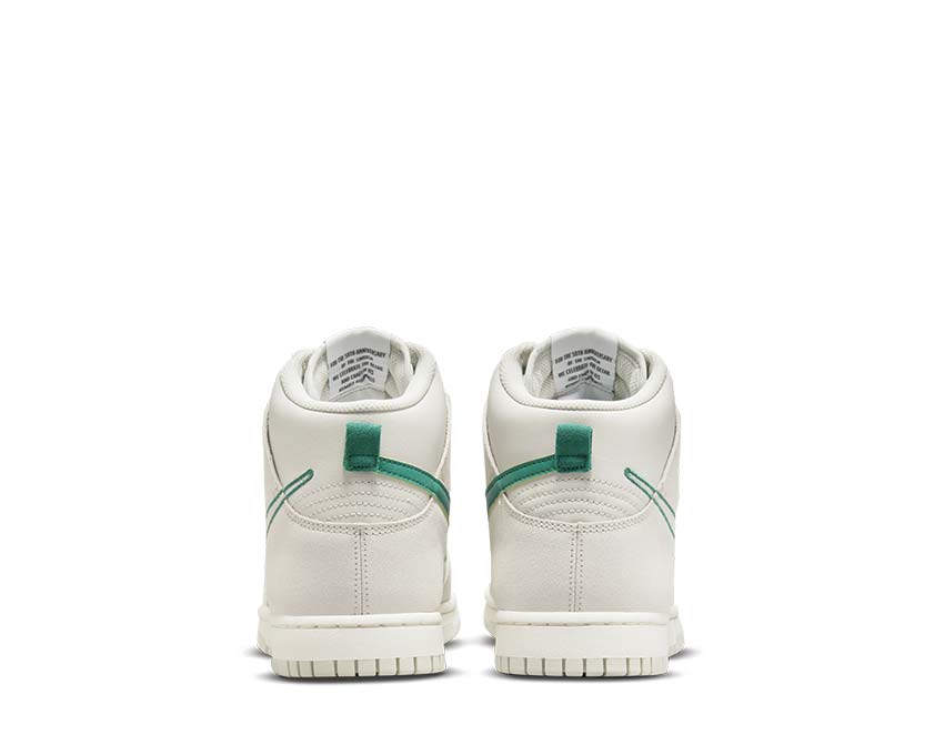 Nike Dunk High SE Light Bone / Green Noise - Light Bone - Sail DH0960-001