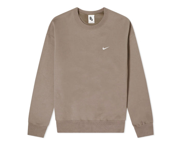 olive grey nike sweatshirt