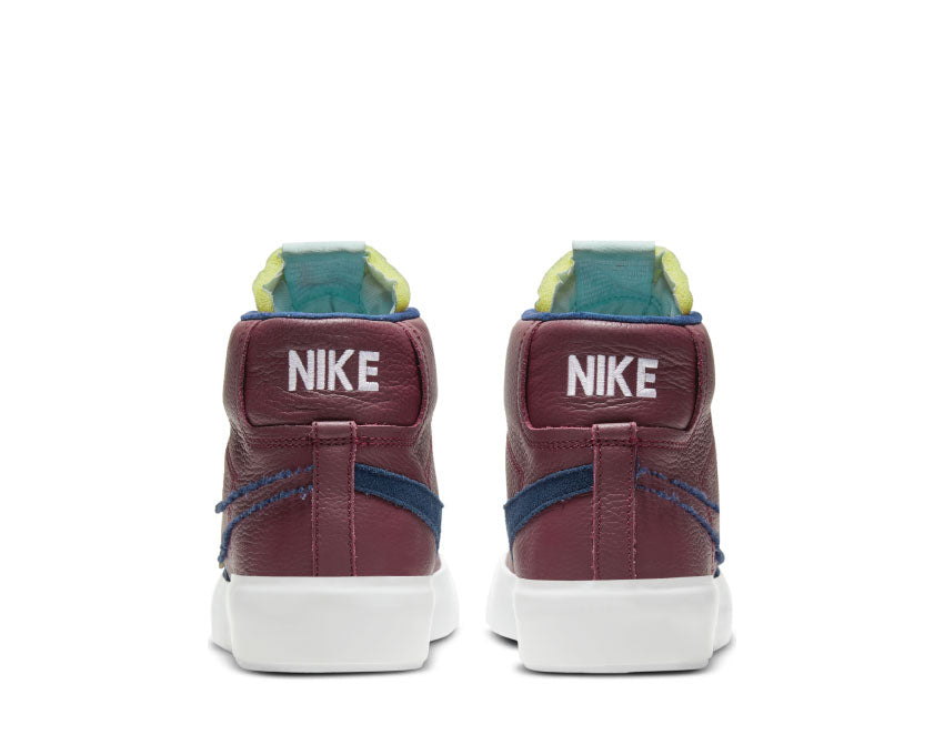 Nike SB Zoom Blazer Mid Edge Team Red / Navy - Light Dew - Summit White DA2189-600