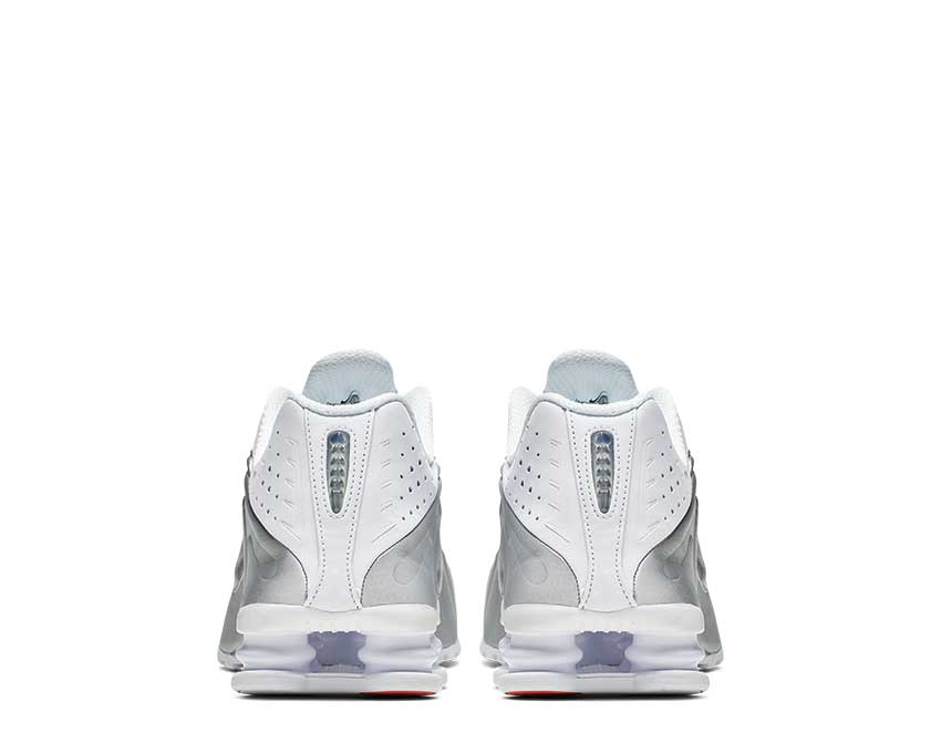 Nike Shox R4 White Metallic Silver 104265-131