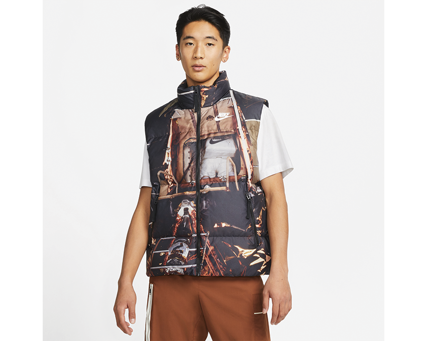 Nike Sportswear Therma Fit Zero Gravity Down Vest Black / White DD8273-010 Nike Sportswear Therma Fit Zero Gravity Down Vest Black / White DD8273-010