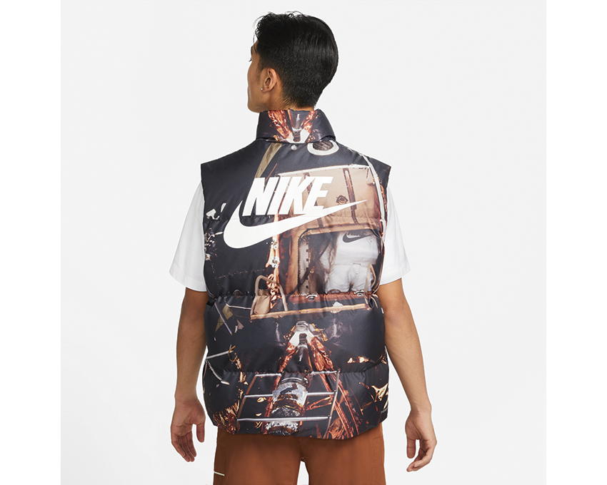 Nike Sportswear Therma Fit Zero Gravity Down Vest Black / White DD8273-010 Nike Sportswear Therma Fit Zero Gravity Down Vest Black / White DD8273-010