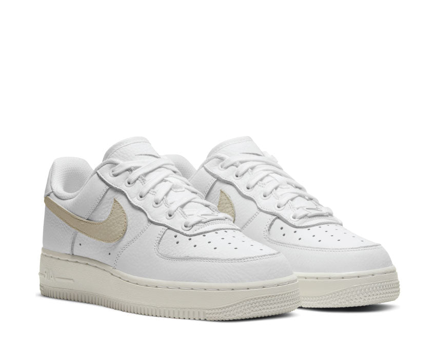 Nike Wmns Air Force 1 '07 Summit White / White - Solar Flare - Starfish DC1162-100