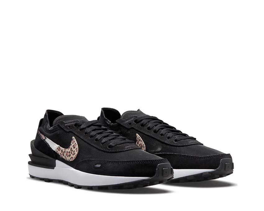 Nike Waffle One SE Black / Multi Color - Black DJ9776-001